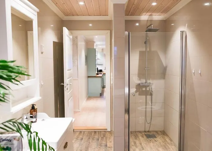 Beautiful Private With View And Boat Halland